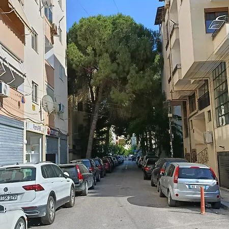 Spacious With Balcony, Durres